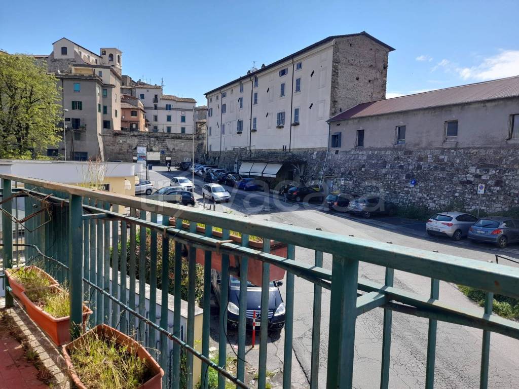 Villa in vendita ad Anagni circonvallazione Sotto Le Mura, 32