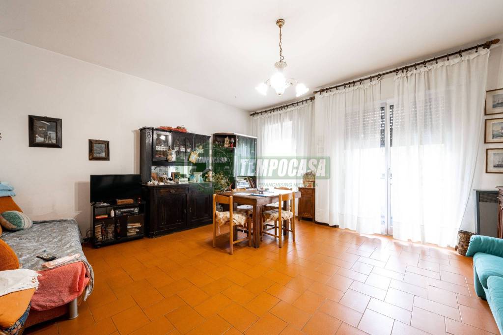 Appartamento in vendita a Vimercate via Bice Cremagnani, 13