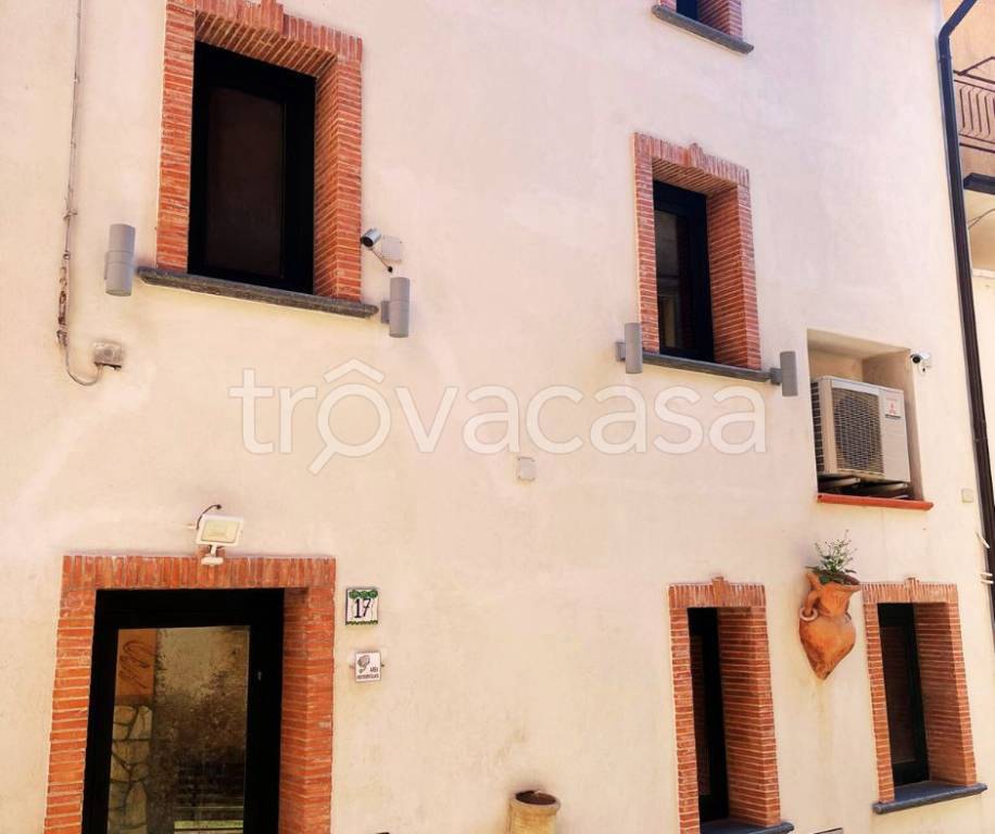 Villa in vendita a Sant'Agata di Esaro via Sole