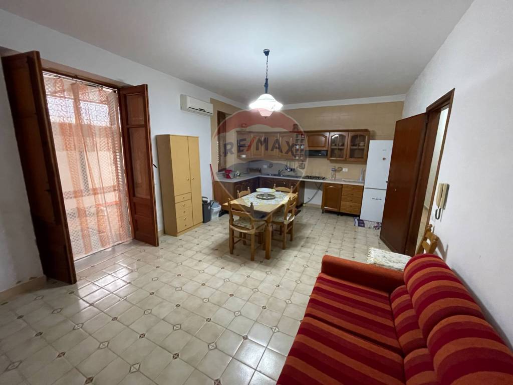 Appartamento in vendita a Bagheria via Giosuè Carducci, 36