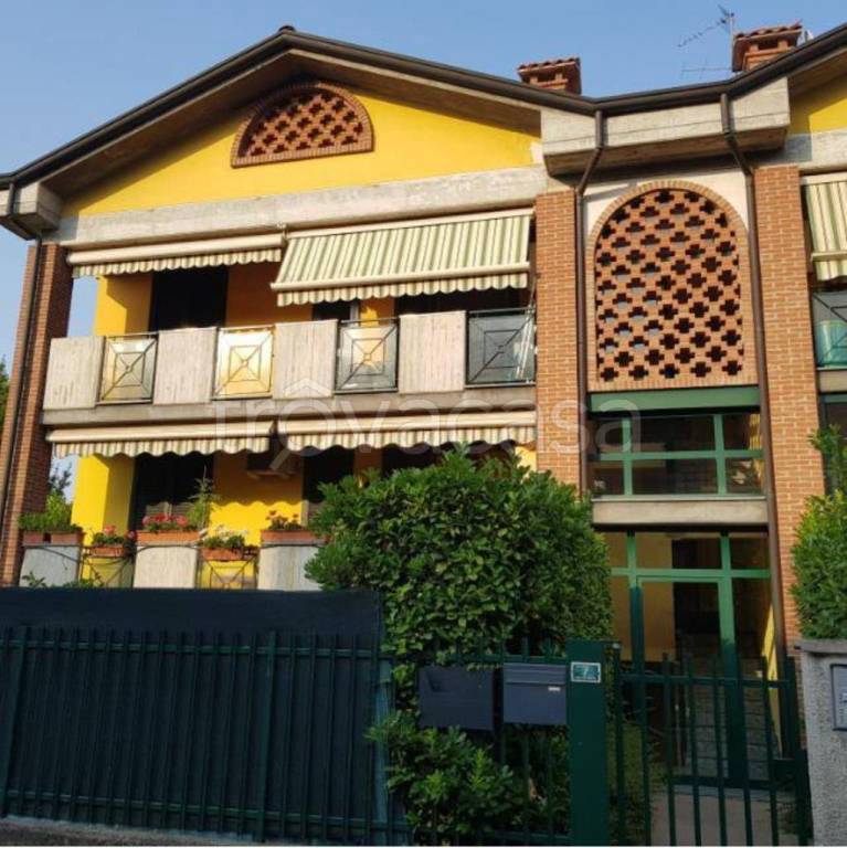 Appartamento in vendita a San Giuliano Milanese via Civesio