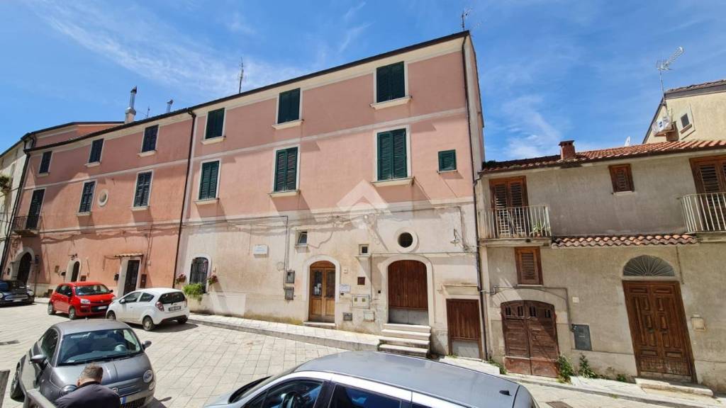Appartamento in vendita a Sant'Agata de' Goti largo Scuola Pia