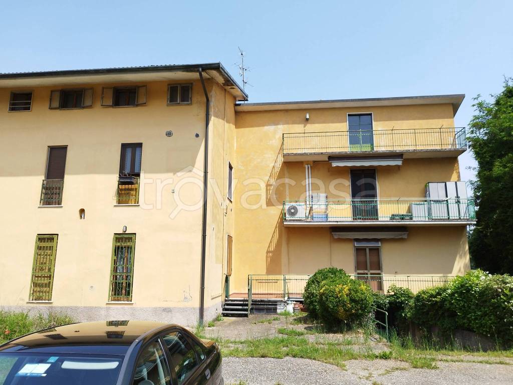 Appartamento in vendita a Monza via Sandro Botticelli, 126