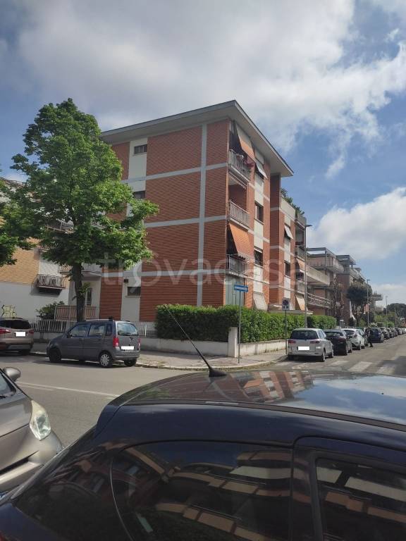 Appartamento in vendita a Latina via Pasquale Mattei