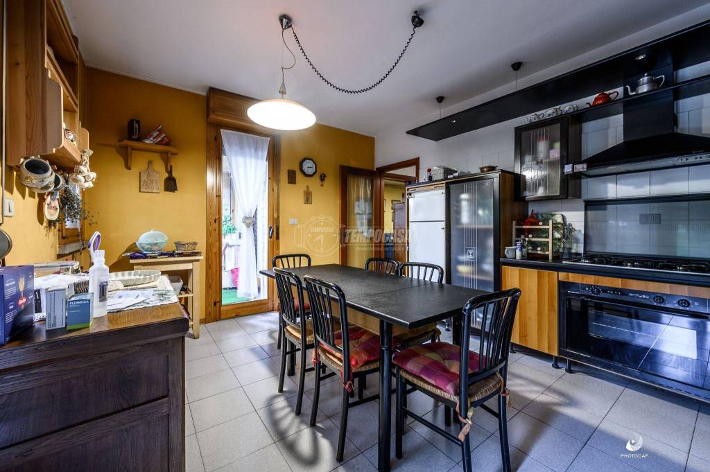 Villa a Schiera in vendita a Reggio nell'Emilia via coviolo - Via Elba