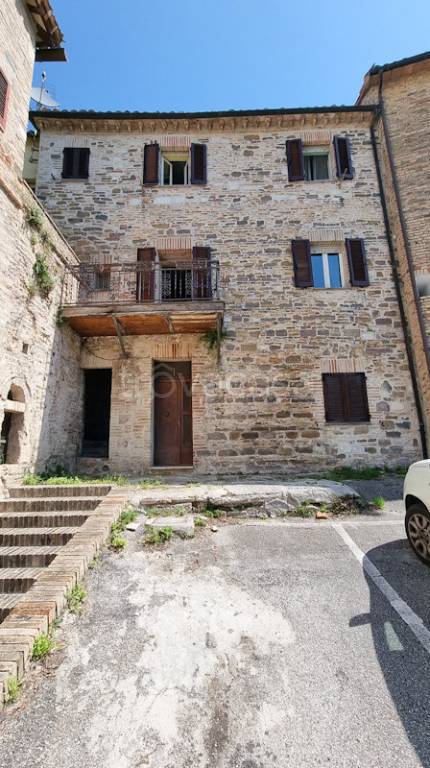 Casa Indipendente in vendita a San Severino Marche via della Valle