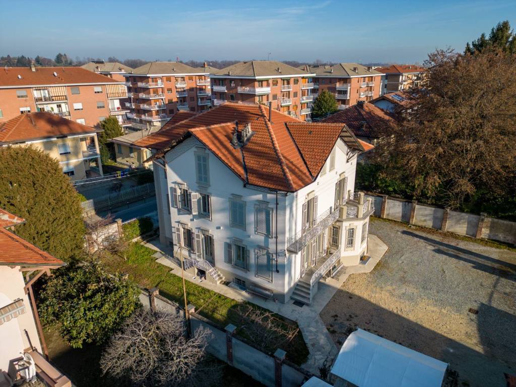 Villa in vendita a Ciriè via San Maurizio