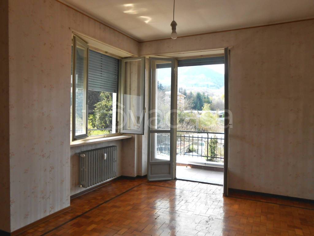 Appartamento in vendita a Valdilana frazione Ponzone, 135