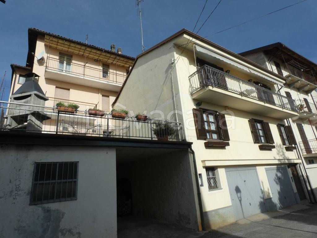 Casa Indipendente in vendita a Villanova Mondovì via del Sagrista, 2