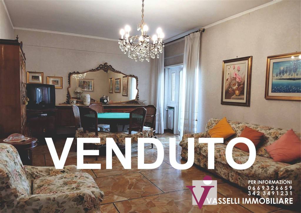 Appartamento in vendita a Roma largo Antonio Beltramelli