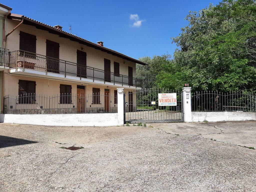 Villa Bifamiliare in vendita a Sommariva Perno via San Giovanni