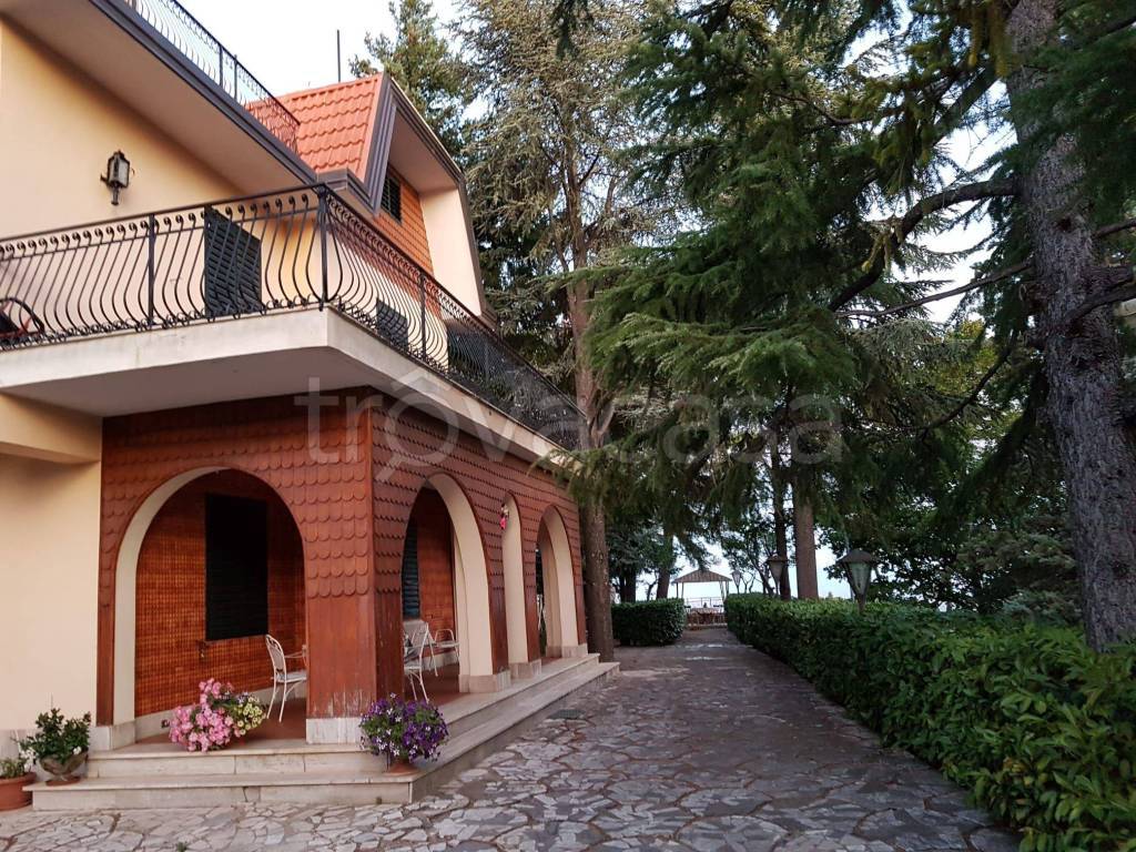 Villa in in vendita da privato a Corigliano-Rossano contrada Piana dei Venti, 16