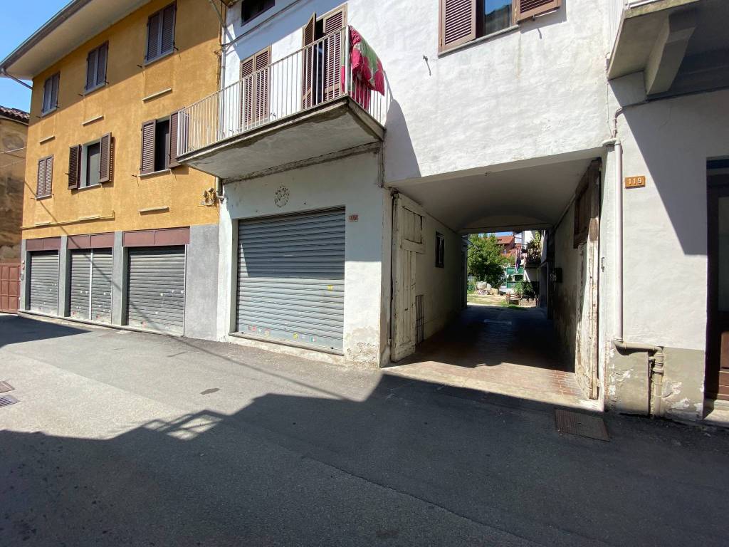 Magazzino in affitto a Castellamonte via Massimo d'Azeglio, 117