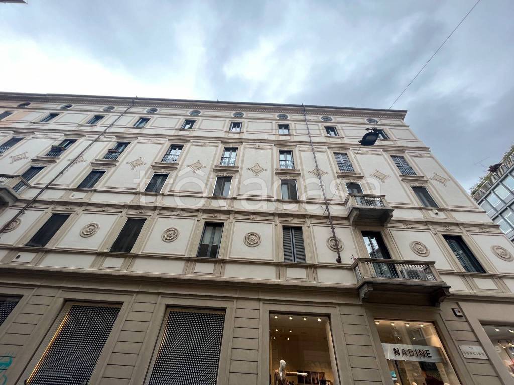 Appartamento in vendita a Milano via Soncino, 3