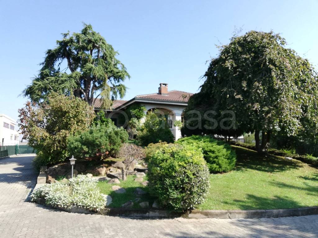 Villa in vendita a Poirino via Torino, 52