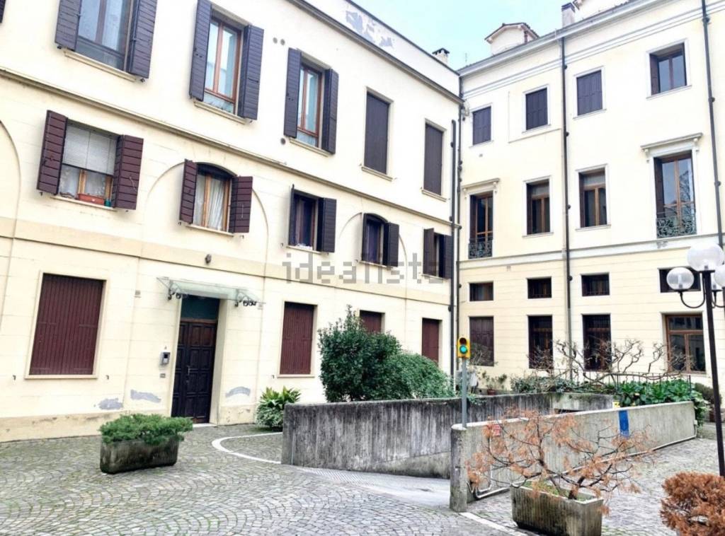 Appartamento in in vendita da privato a Padova via San Pietro