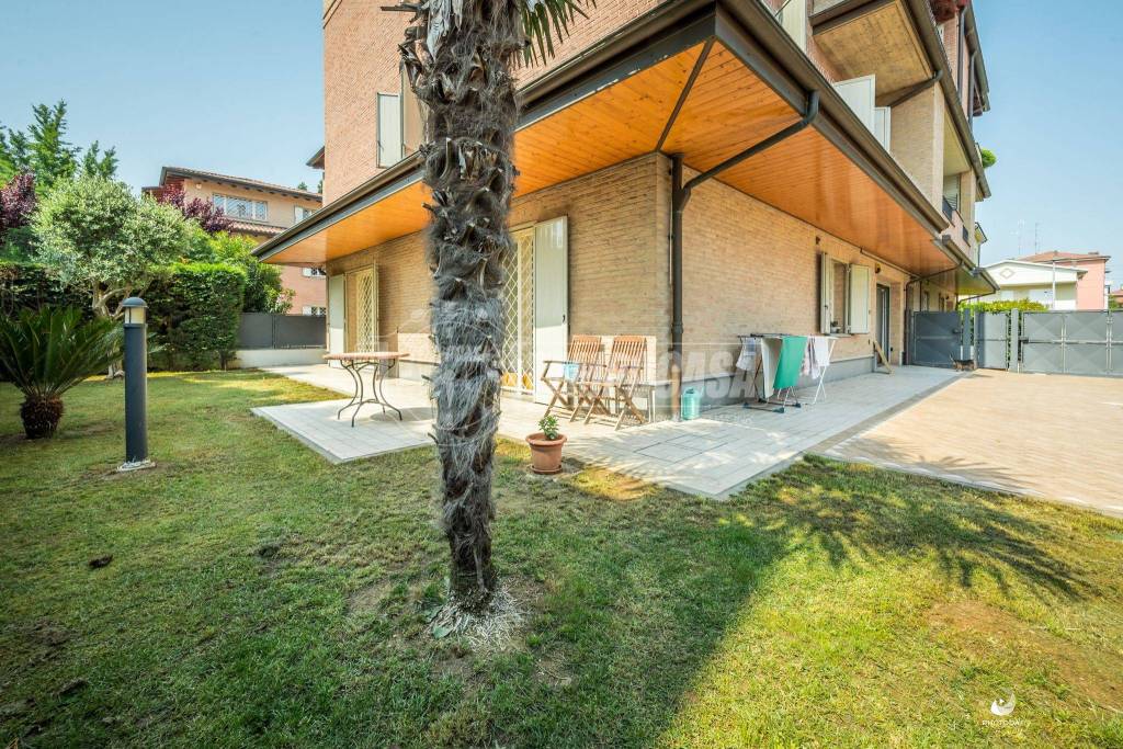Casa Indipendente in vendita a Modena via Silvestro Barberini