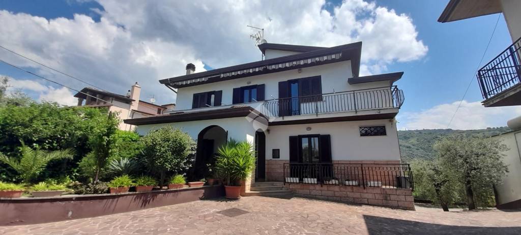 Villa in vendita ad Alatri via Pignano, 11