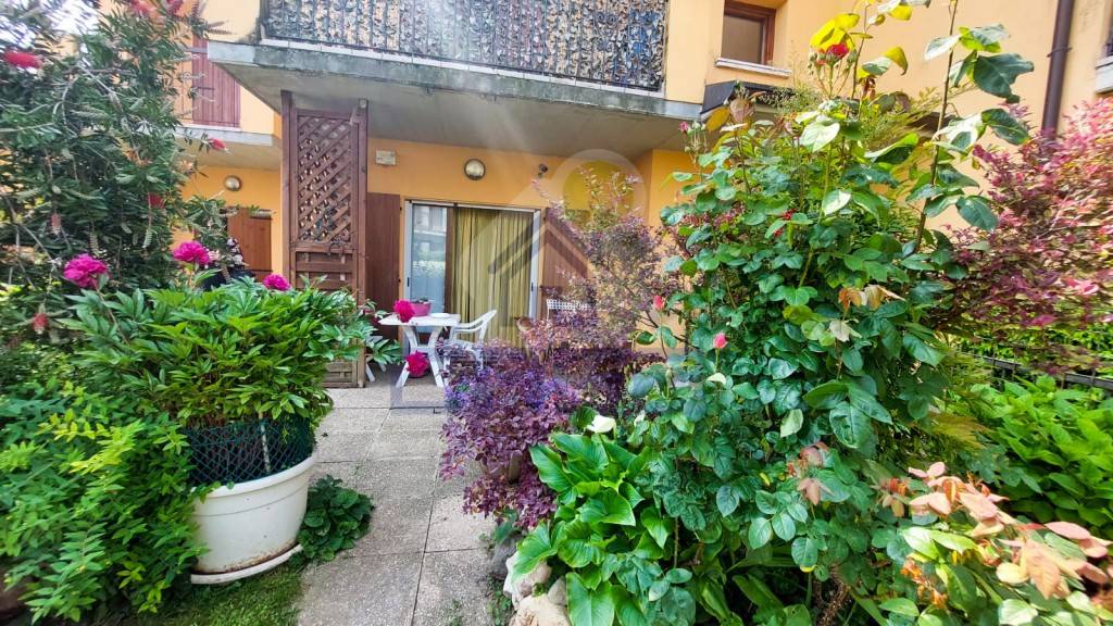 Appartamento in vendita a Desenzano del Garda via Centenaro, 21