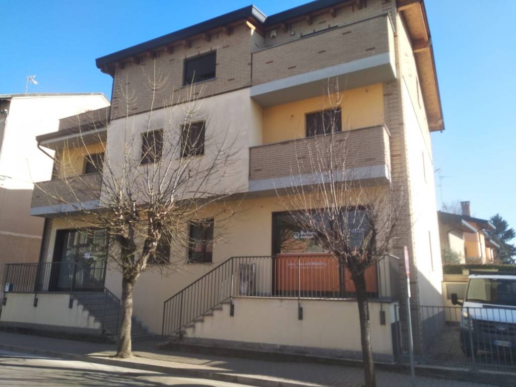 Appartamento in vendita a Turate viale Roma
