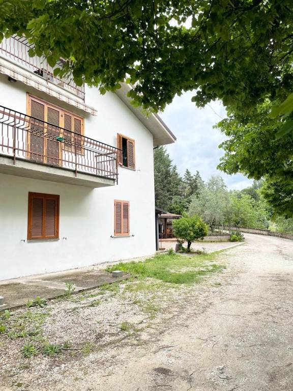 Villa Bifamiliare in vendita a Terni