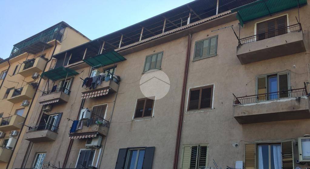 Appartamento in vendita a Cosenza via Giuseppe Garibaldi, 2