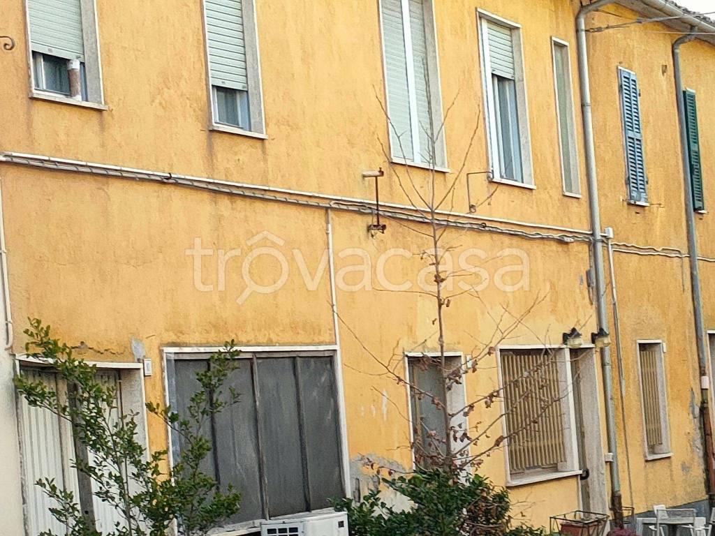 Appartamento in in vendita da privato a San Lorenzo Nuovo via Giuseppe Verdi, 21