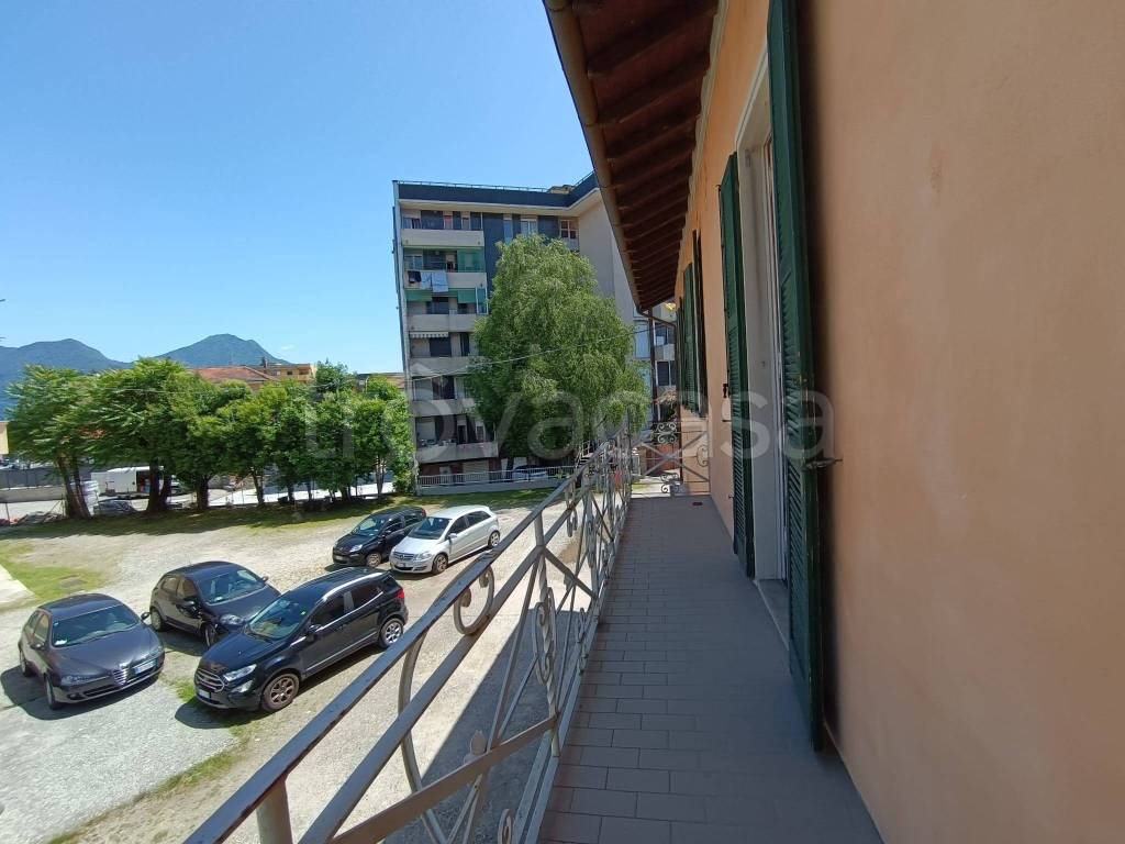 Appartamento in vendita a Verbania via Vittorio Veneto