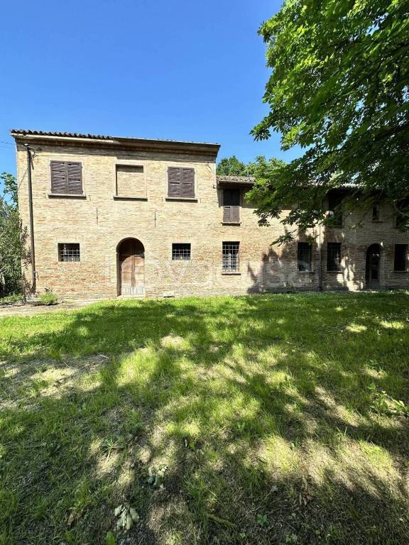 Colonica in vendita a Ravenna