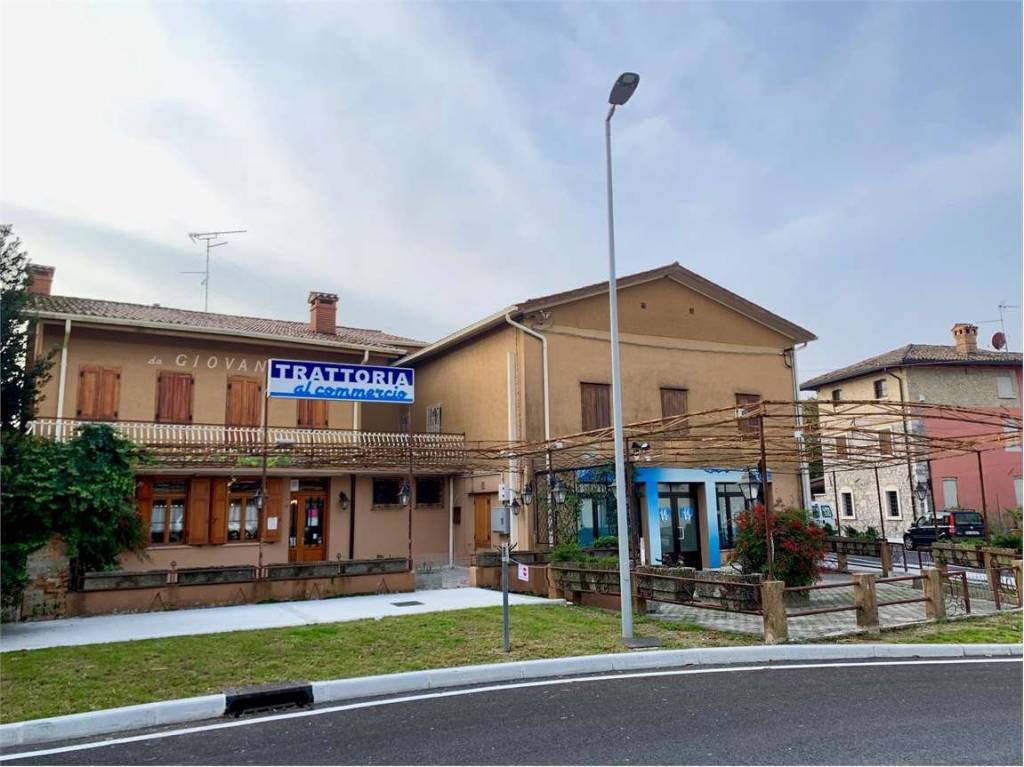 Albergo in vendita a San Canzian d'Isonzo largo Garibaldi , 19