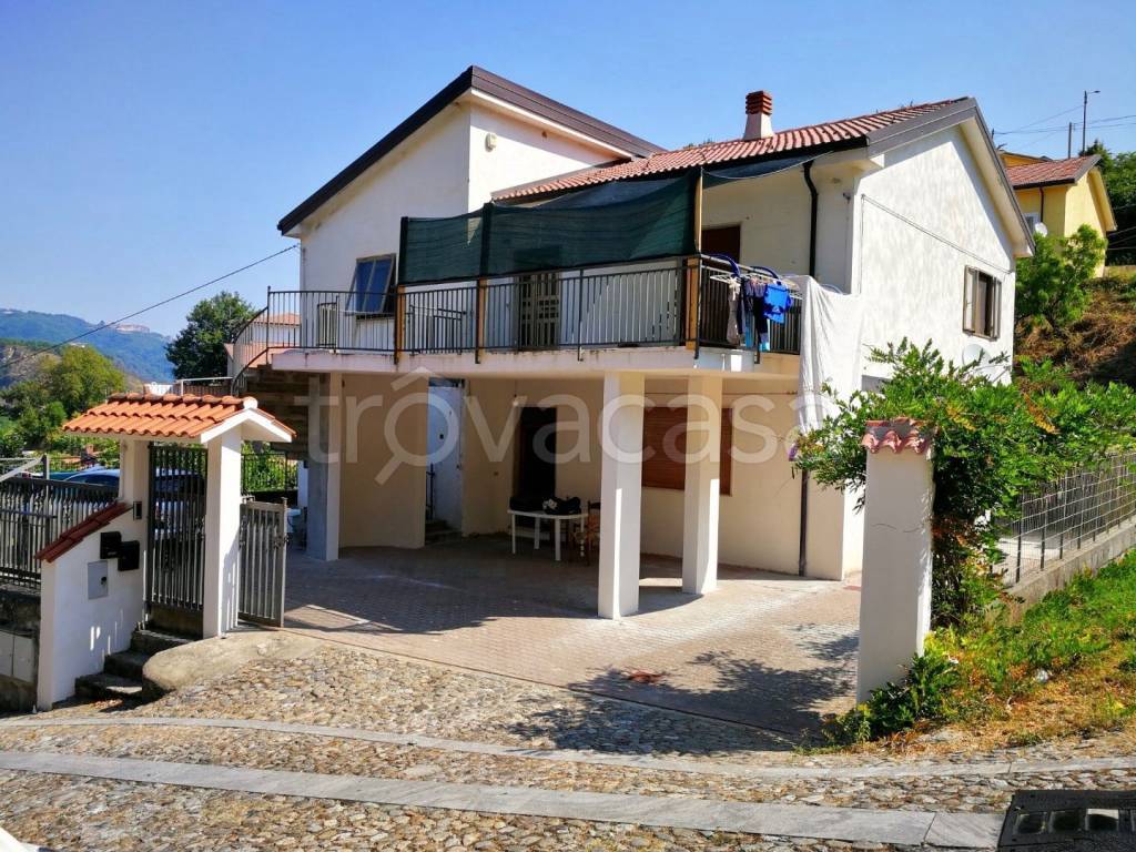 Villa Bifamiliare in in vendita da privato ad Altilia vico Caruso, 6