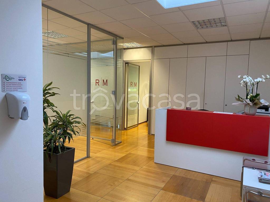 Ufficio in in affitto da privato a Padova via Alsazia, 3