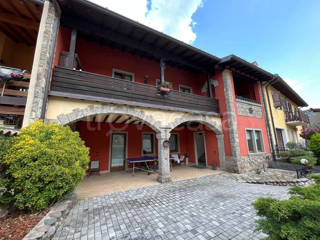 Villa in vendita a Cerete via 4 Novembre, 29