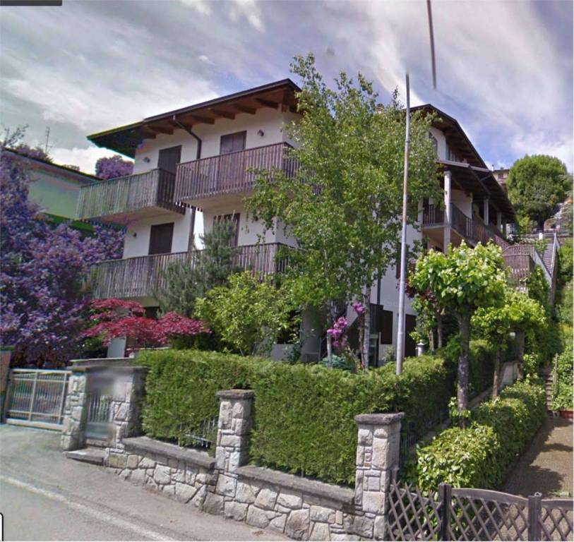 Villa in vendita a Fanano via Roma, 13