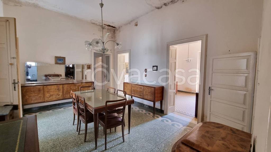 Appartamento in vendita a Mesagne via Damiano Chiesa, 2
