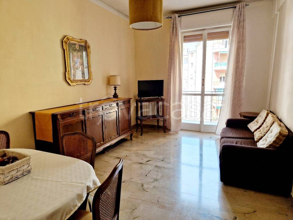 Appartamento in affitto a Santa Margherita Ligure via Dogali, 24