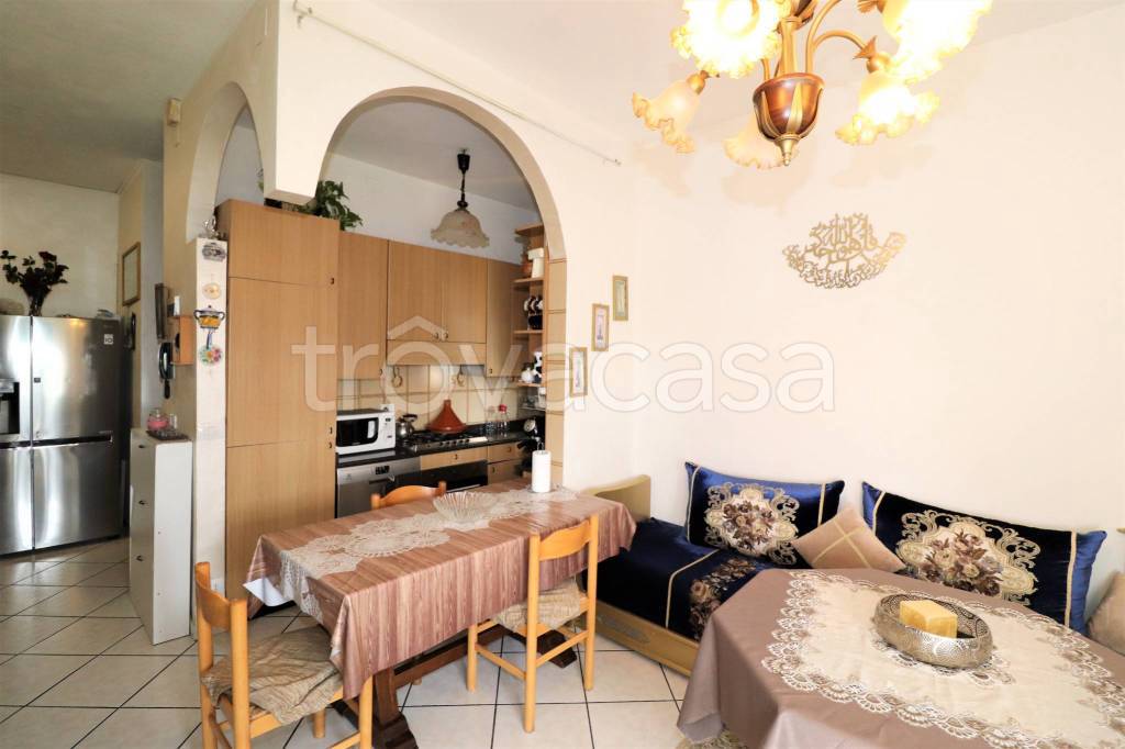 Appartamento in vendita a Solaro piazza San Pietro