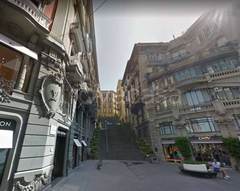 Appartamento in vendita a Napoli via rampe brancaccio