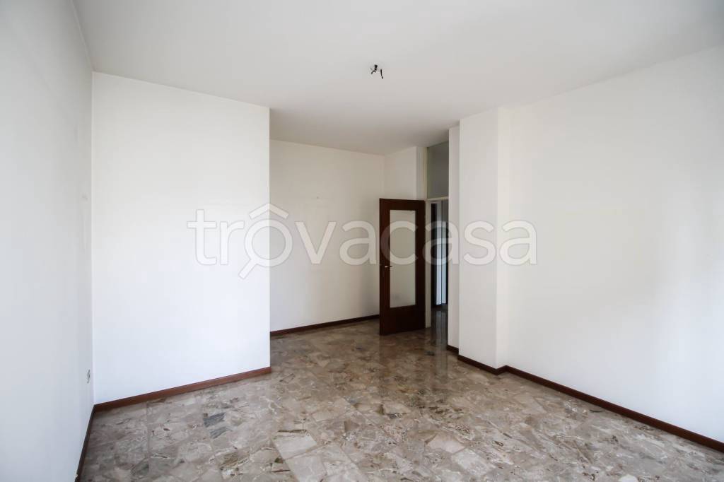 Appartamento in in vendita da privato a Seregno via San Vitale, 16