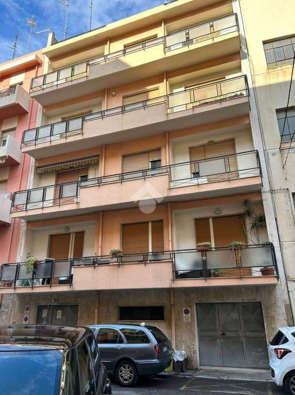 Appartamento in vendita a Reggio di Calabria via F, 48