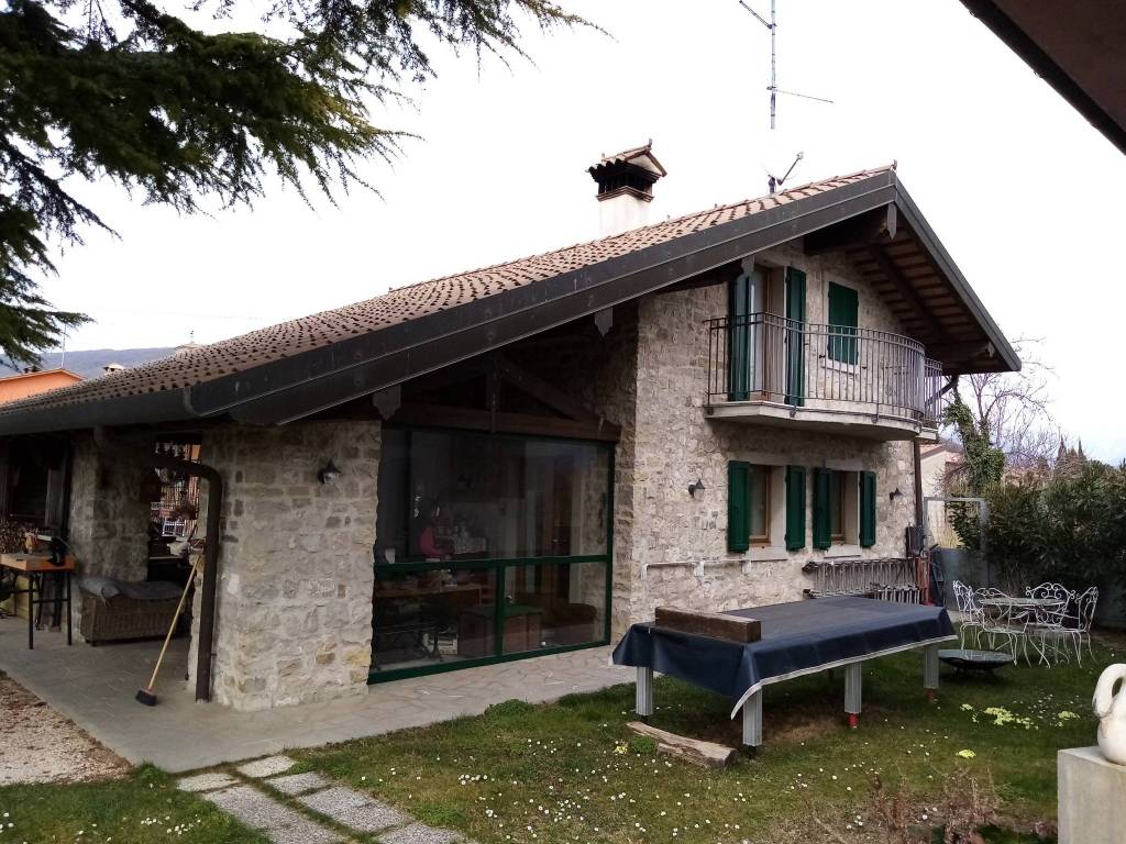 Villa Bifamiliare in vendita a Cividale del Friuli