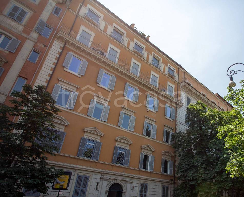 Appartamento in vendita a Roma via di Porta Pinciana