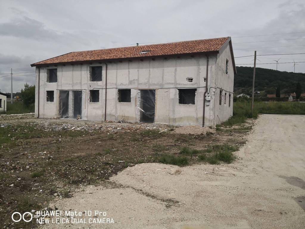 Villa Bifamiliare in vendita ad Albanella