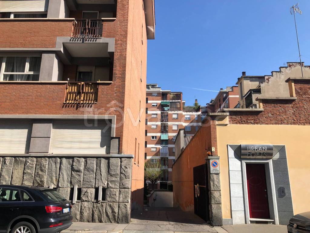 Garage in vendita a Torino via Tiziano Vecellio, 5/a
