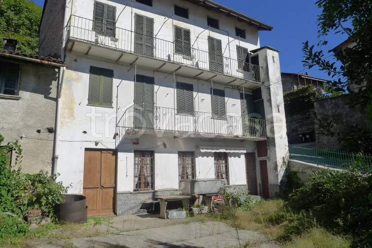 Casa Indipendente in vendita a Verbania via San Gaudenzio, 10