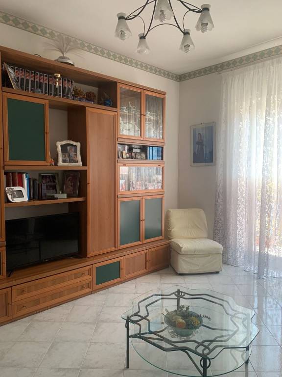 Appartamento in vendita a Pomigliano d'Arco via San Pietro, 41