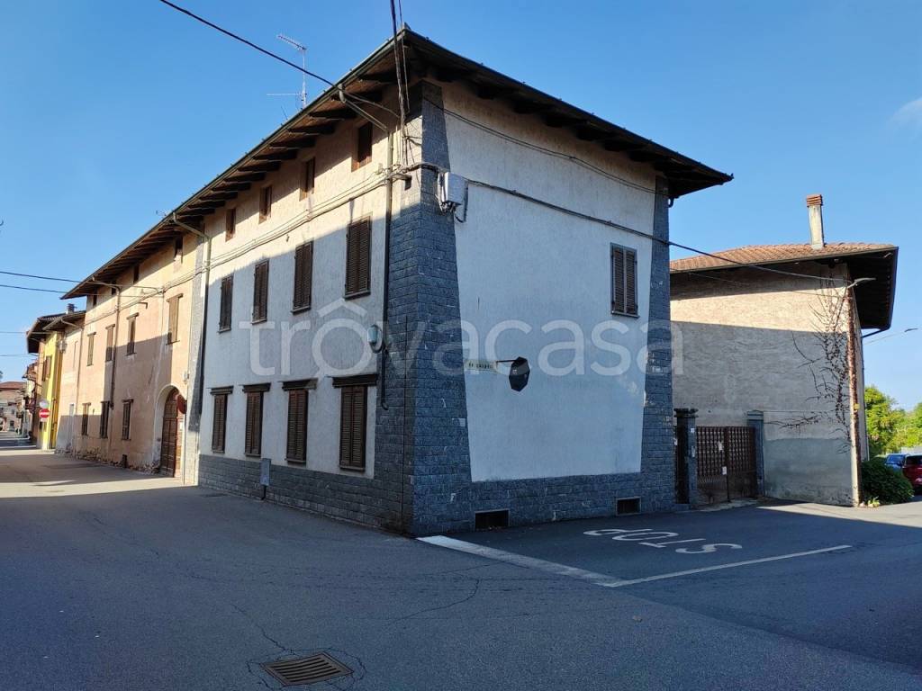 Villa in vendita a Rovasenda via Alcide De Gasperi, 1