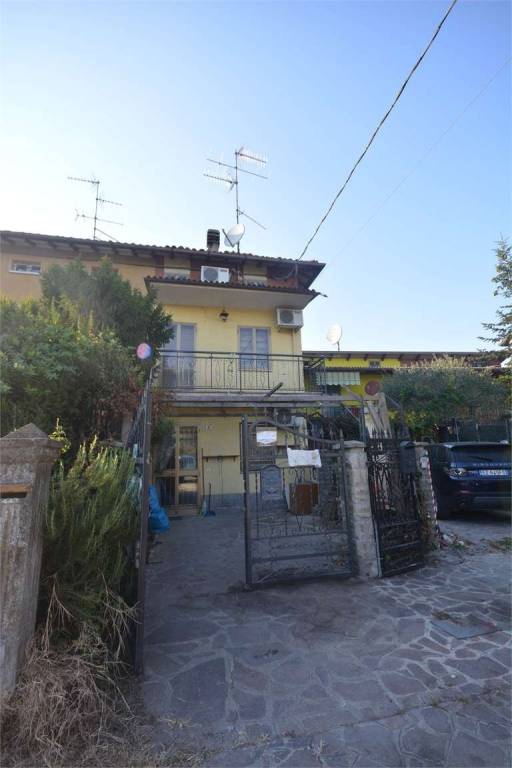 Casa Indipendente in vendita a Bomporto via borsari