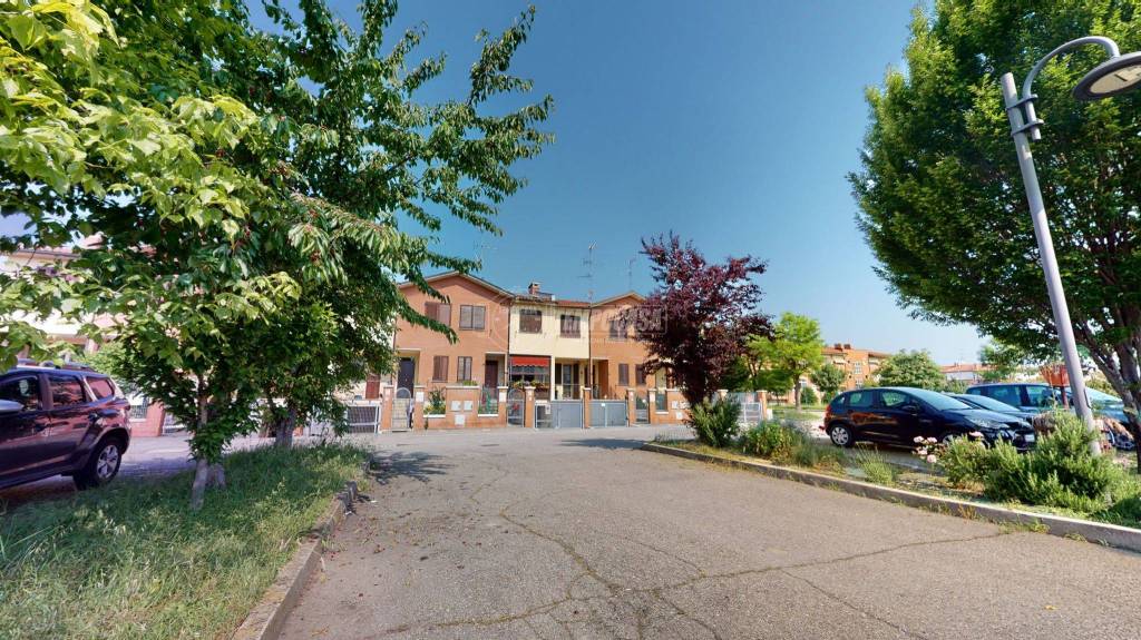 Villa a Schiera in vendita ad Anzola dell'Emilia via Barbieri San c.
