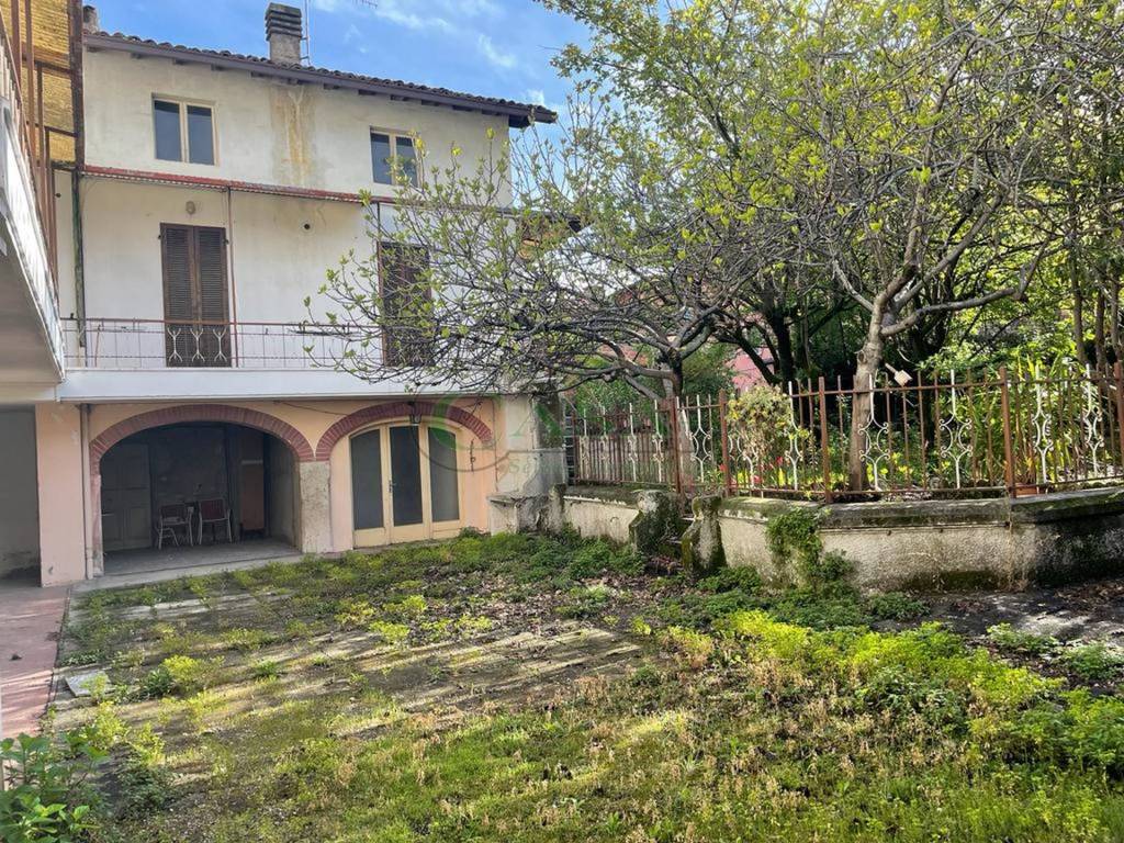 Casa Indipendente in vendita a Gavardo via Vecchino
